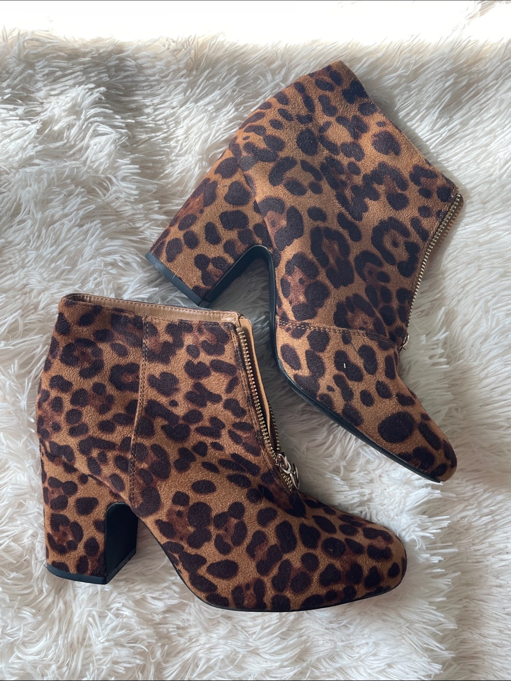 Leopard Print Ankle Booties with Side Zip - Brown size 9W